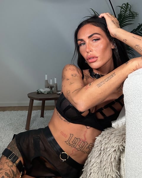 onaircams.com annaseneca profile on OnlyFans in denmark category