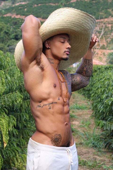 onaircams.com brublack profile on OnlyFans in brazil category