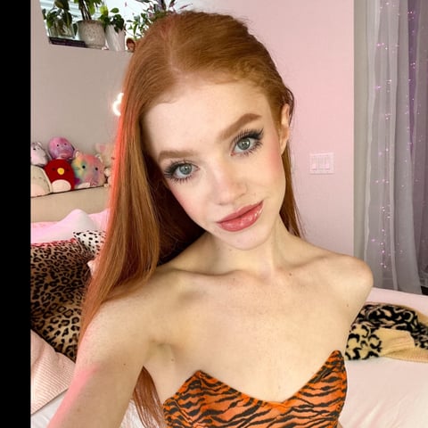 onaircams.com lilredzoe profile on OnlyFans in redhead-gingers category