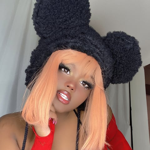 onaircams.com littledolljplay profile on OnlyFans in ebony category