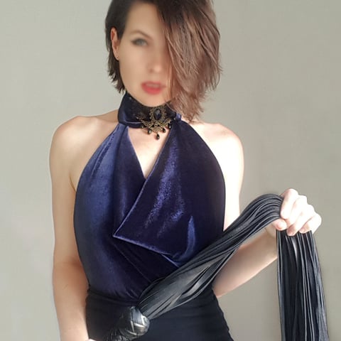 onaircams.com mistresselena profile on OnlyFans in portugal category