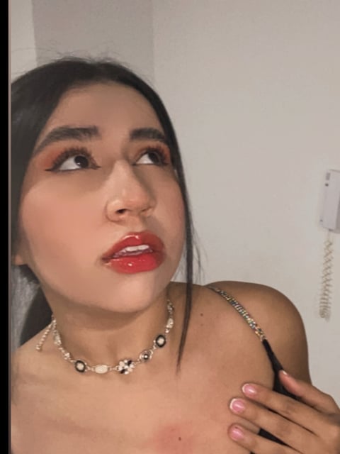 onaircams.com ortiztania profile on OnlyFans in guatemala category