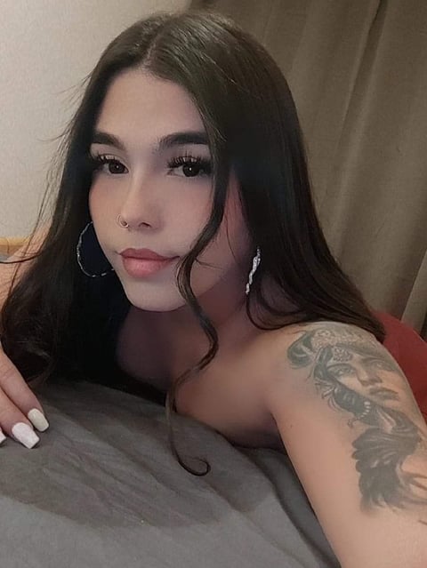 onaircams.com violettmartine4 profile on OnlyFans in armenian category