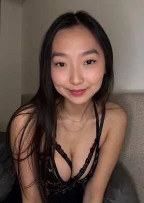 onaircams.com yourbabykimmy profile on OnlyFans in korea category