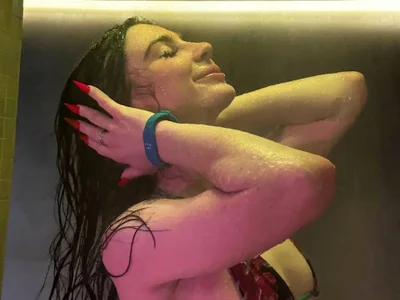 Ashley-Urban webcam livesex profile in masturbation cams