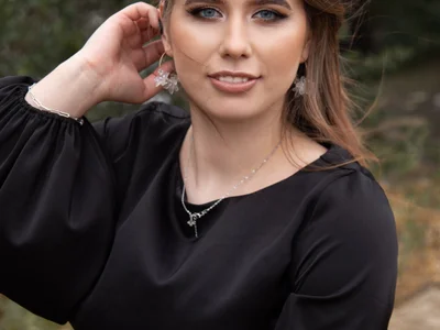 MikaMoonn webcam livesex profile in blue-eyes cams